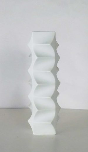 Jarrón Heinrich Fuchs serie "Archais" en porcelana para Lorenz Hutschenreuther,